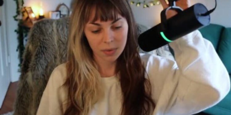 A Deep Dive into Tinkerdinky’s Camgirl Career