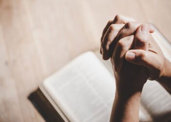 5 Ways to Deepen Your Connection with the 7th Step Prayer