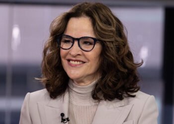 Beckett Lansbury: A Journey of Identity and Advocacy