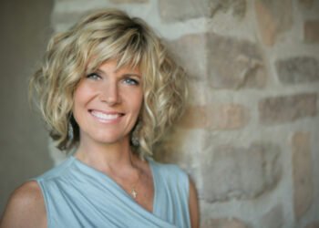 Debby Boone’s Net Worth: A Journey Illuminated by Talent and Success