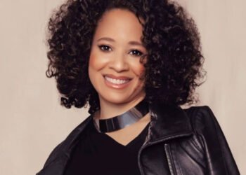 Kiya Winston: Early Childhood, Education, Career, Marriage, and Family