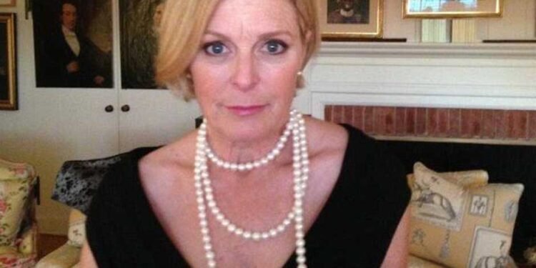 Mary Louise Piccard’s Background, Education, Professional Life, and Marriage to Steve Bannon