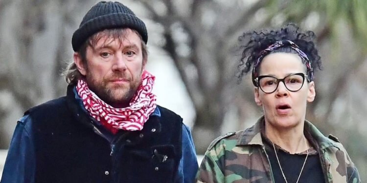 Suzi Winstanley: Background, Family, Love Life, and Professional Life