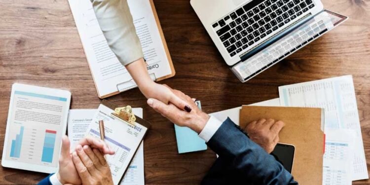 The Cost Benefits of Outsourcing Software Development for SMBs