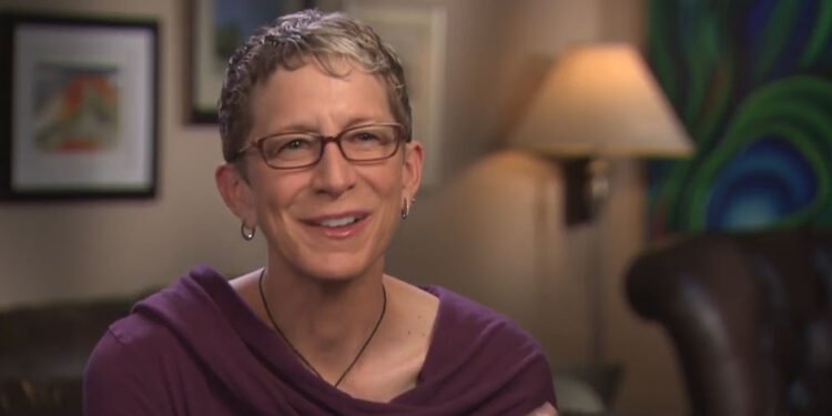 Vincent Barrett Price: A Legacy of Art and Performance