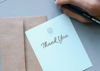 Budget-Friendly DIY Wedding Card Designs That Wow Guests