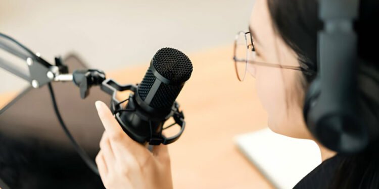 The Impact of Voiceover in Advertising: How the Right Voice Can Increase Brand Recognition